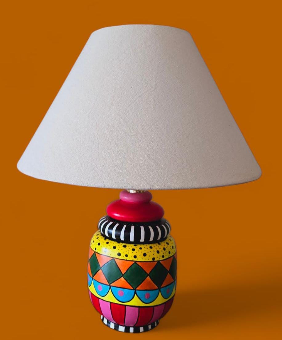Honey Pot Geometric Table Lamp
