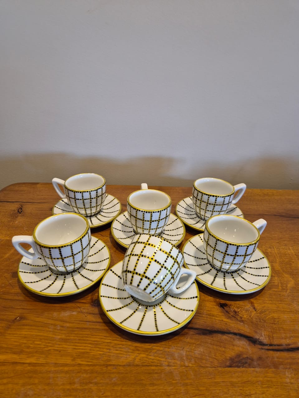 Deco" Gold-Detailed Geometric Coffee Cup Set (Set of 6)